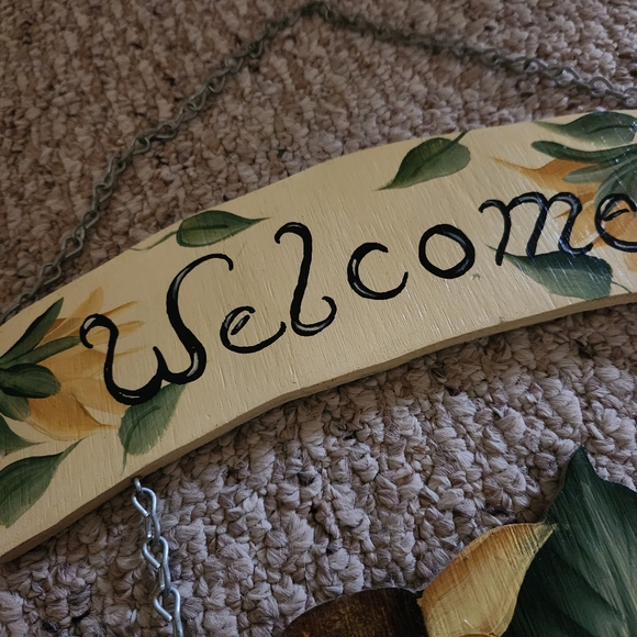 Hand Painted Welcome Sign - Picture 4 of 4